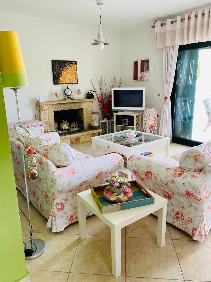Detached Villa With Sea View Hanioti Exterior photo
